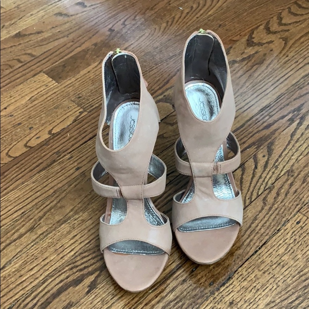Brand new heels